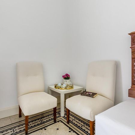 Bed and Breakfast Palazzo Montalbano Шикли Экстерьер фото