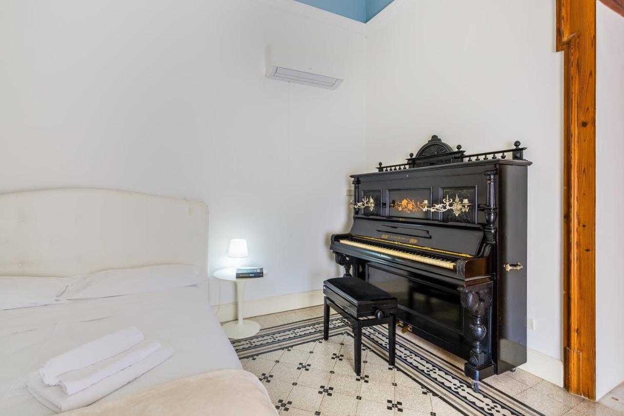 Bed and Breakfast Palazzo Montalbano Шикли Экстерьер фото