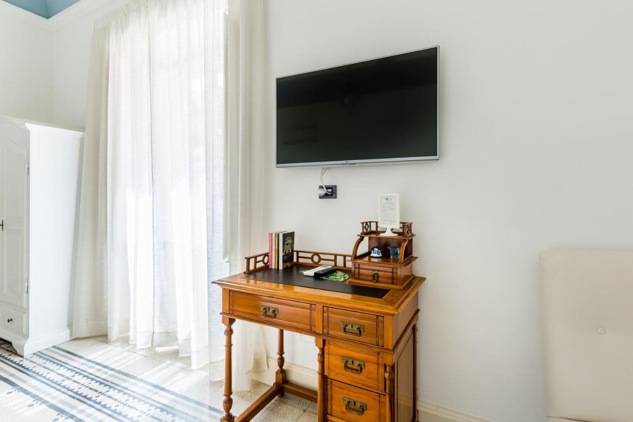Bed and Breakfast Palazzo Montalbano Шикли Экстерьер фото